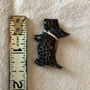 Carolee Scottish Terrier rhinestone pin